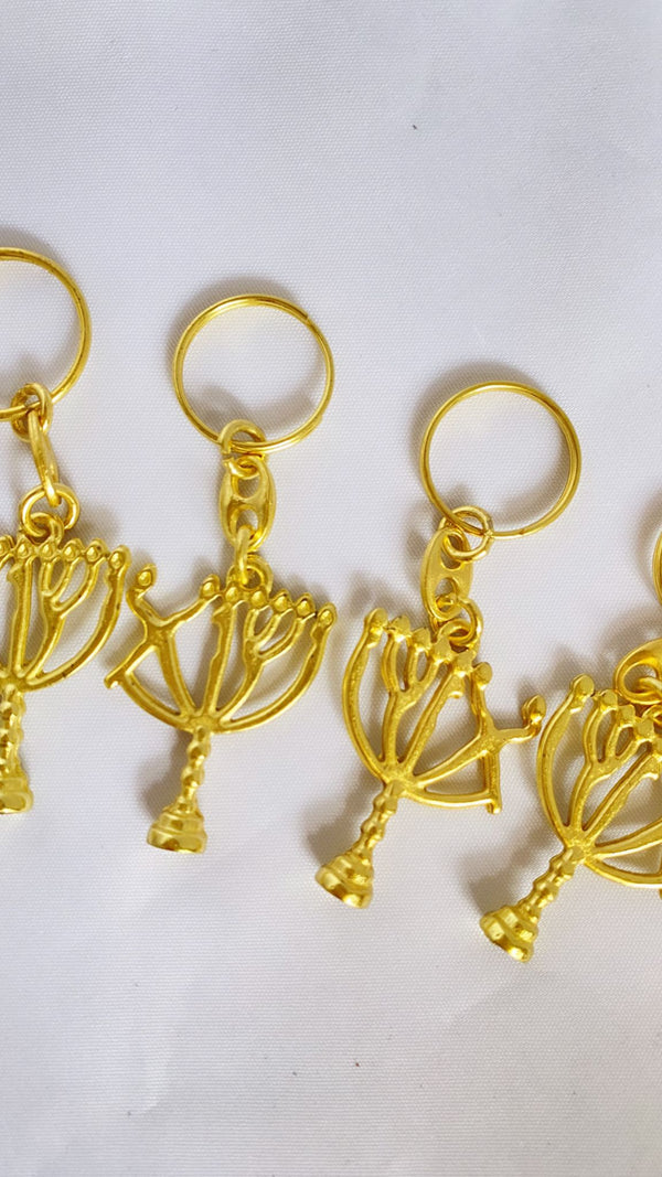 Golden Menorah Keychain - Pack with 50 units